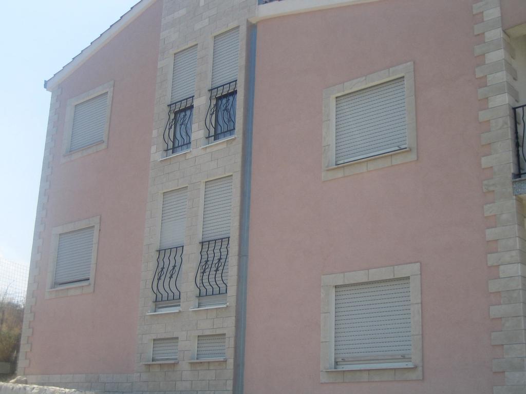 Apartament Nasi *